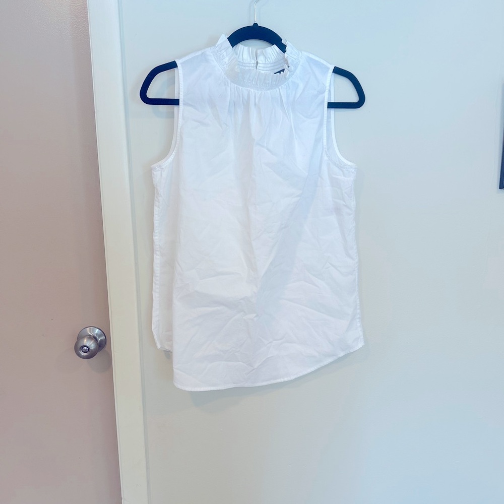 Elegant White Sleeveless Top